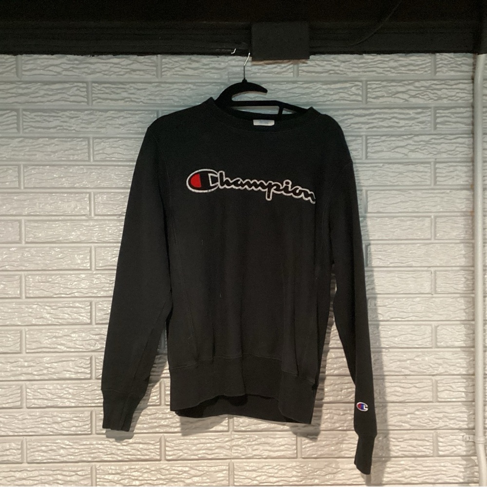 VTG Champion Reverse Weave Logo Embroidered Black Sweatshirt Men's Small